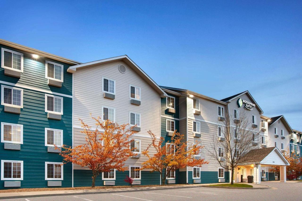 Woodspring Suites Каунсъл Блъфс Екстериор снимка